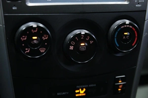 Седан Toyota Corolla 2013 года, 1098000 рублей, Солонцы