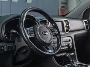 Внедорожник Kia Sportage 2016 года, 1979000 рублей, Сургут