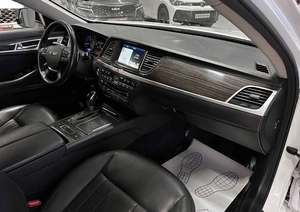 Седан Hyundai Genesis 2014 года, 1697000 рублей, Красноярск
