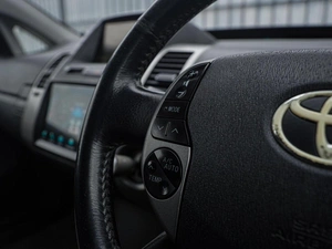 Лифтбек Toyota Prius 2008 года, 649000 рублей, Волгоград