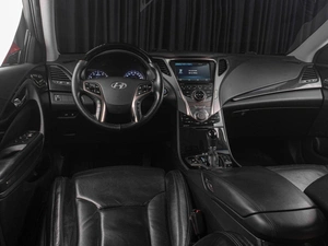 Седан Hyundai Grandeur 2012 года, 1220000 рублей, Тюмень