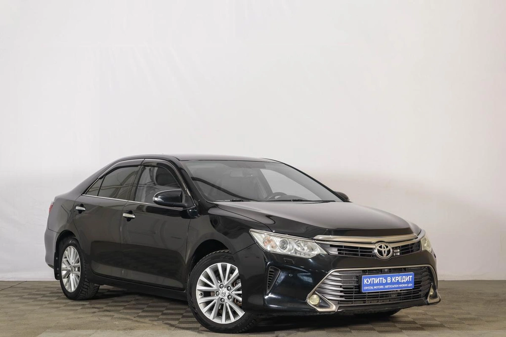 Седан Toyota Camry 2015 года, 1959000 рублей, Тюмень