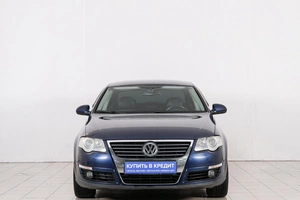 Седан Volkswagen Passat 2010 года, 849000 рублей, Красноярск