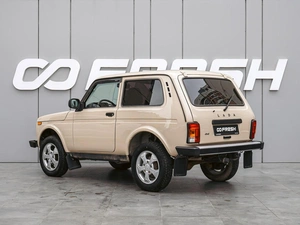 Внедорожник ВАЗ (LADA) 4x4 (Нива) 2017 года, 670000 рублей, Краснодар