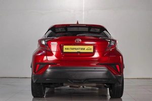 Внедорожник Toyota C-HR 2017 года, 1889000 рублей, Челябинск