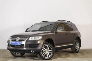 Внедорожник Volkswagen Touareg 2008 года, 1219000 рублей, Тюмень