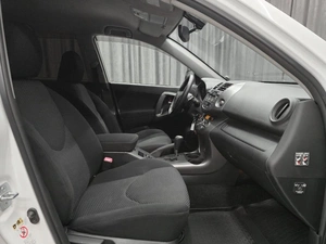 Внедорожник Toyota RAV4 2010 года, 1335000 рублей, Красноярск
