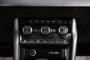 Внедорожник Skoda Karoq 2020 года, 2399000 рублей, Пермь