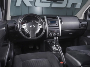 Внедорожник Nissan X-Trail 2012 года, 1240000 рублей, Ростов-на-Дону