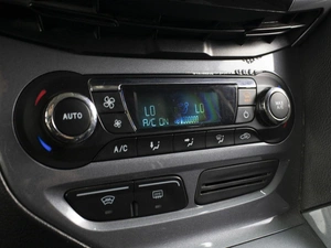 Седан Ford Focus 2012 года, 780000 рублей, Омск