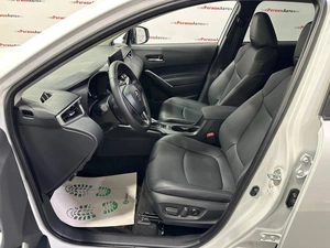 Внедорожник Toyota Corolla Cross 2024 года, 2890000 рублей, Красноярск