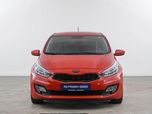 Хетчбэк Kia Ceed 2015 года, 1389050 рублей, Москва