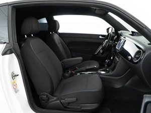 Хетчбэк Volkswagen Beetle 2013 года, 1188055 рублей, Москва