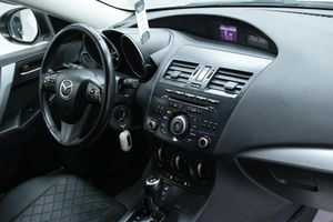 Хетчбэк Mazda 3 2012 года, 958000 рублей, Солонцы