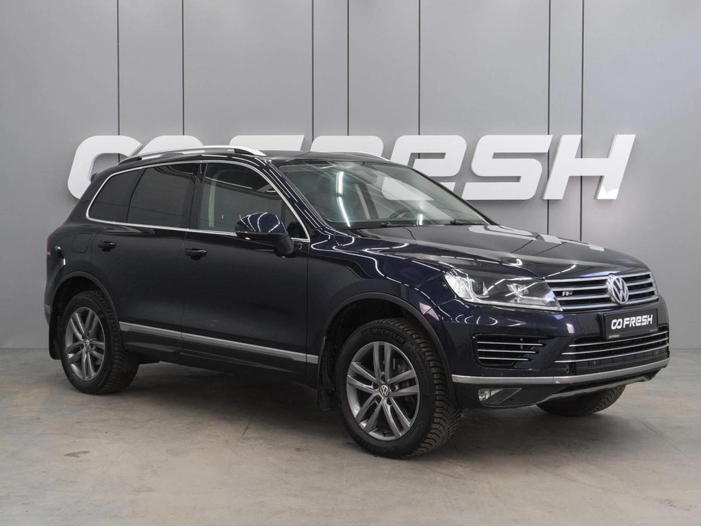Внедорожник Volkswagen Touareg 2018 года, 3499000 рублей, Воронеж