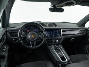 Внедорожник Porsche Macan 2019 года, 5249999 рублей, Москва