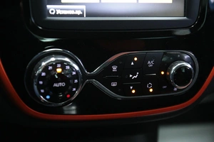 Внедорожник Renault Kaptur 2019 года, 1658000 рублей, Солонцы