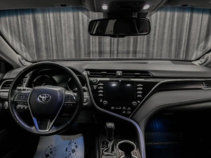 Седан Toyota Camry 2019 года, 3250000 рублей, Красноярск