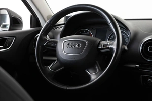 Седан Audi A3 2016 года, 1589000 рублей, Красноярск