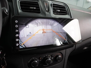 Седан Renault Logan 2015 года, 749000 рублей, Воронеж