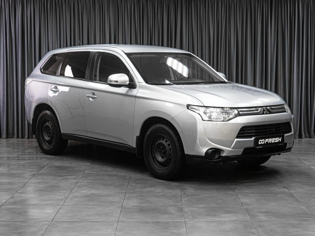 Внедорожник Mitsubishi Outlander 2013 года, 1309000 рублей, Тюмень