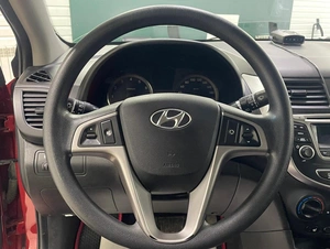 Седан Hyundai Solaris 2014 года, 899000 рублей, Ачинск