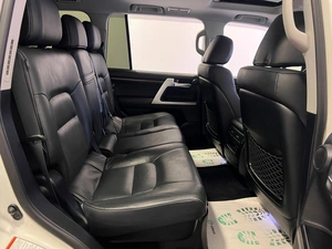 Внедорожник Toyota Land Cruiser 2016 года, 6899000 рублей, Красноярск