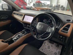 Внедорожник Honda Vezel 2019 года, 1697000 рублей, Солонцы