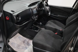 Хетчбэк Toyota Vitz 2019 года, 1029000 рублей, Новокузнецк
