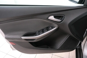 Хетчбэк Ford Focus 2014 года, 829000 рублей, Красноярск
