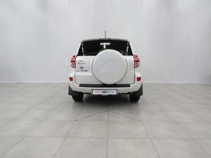 Внедорожник Toyota RAV4 2010 года, 1248000 рублей, Калуга