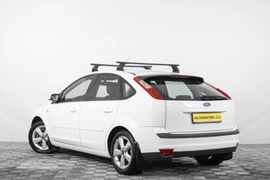 Хетчбэк Ford Focus 2006 года, 429000 рублей, Кемерово