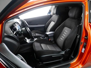 Хетчбэк Kia Ceed 2014 года, 919000 рублей, Тюмень