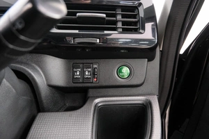 Минивэн Honda Stepwgn Spada 2015 года, 1699000 рублей, Красноярск