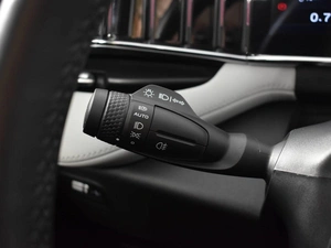 Внедорожник Geely Atlas 2023 года, 2835000 рублей, Казань