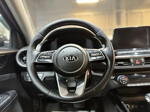 Седан Kia Cerato 2019 года, 1297000 рублей, Красноярск