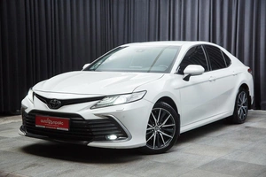 Седан Toyota Camry 2021 года, 3150000 рублей, Красноярск