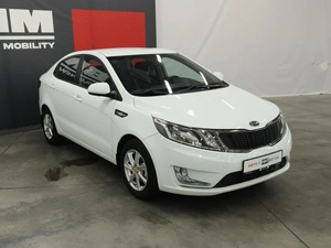 Седан Kia Rio 2012 года, 1010000 рублей, Курск