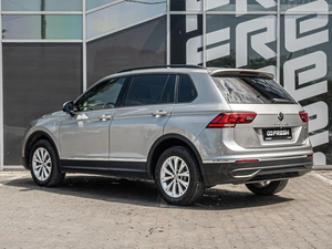 Внедорожник Volkswagen Tiguan 2021 года, 2750000 рублей, Краснодар