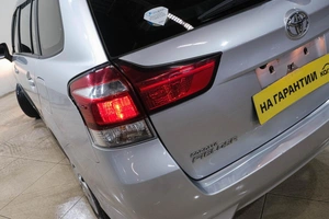 Универсал Toyota Corolla Fielder 2018 года, 1439000 рублей, Новокузнецк