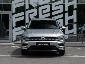 Внедорожник Volkswagen Tiguan 2017 года, 1949000 рублей, Волгоград