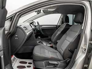 Универсал Volkswagen Golf 2015 года, 1150000 рублей, Красноярск