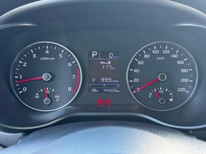 Хетчбэк Kia Rio X-Line 2019 года, 1279000 рублей, Ижевск