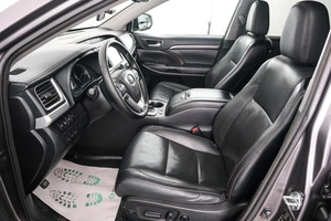 Внедорожник Toyota Highlander 2014 года, 3569000 рублей, Красноярск