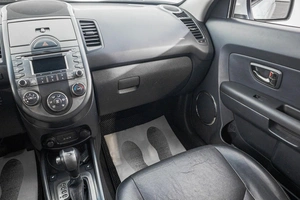 Хетчбэк Kia Soul 2010 года, 849000 рублей, Барнаул