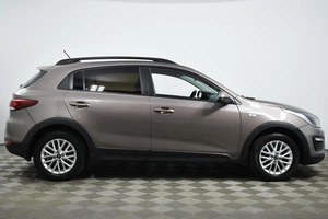 Хетчбэк Kia Rio X-Line 2018 года, 1048200 рублей, Казань