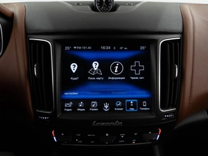 Внедорожник Maserati Levante 2016 года, 3897444 рублей, Москва