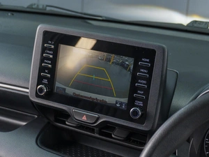 Хетчбэк Toyota Yaris 2021 года, 1249000 рублей, Сургут