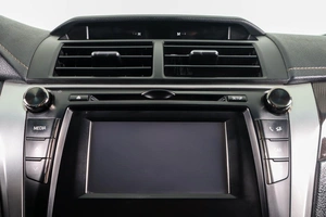 Седан Toyota Camry 2018 года, 1879000 рублей, Пермь