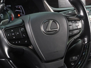 Седан Lexus ES 2019 года, 4239000 рублей, Воронеж